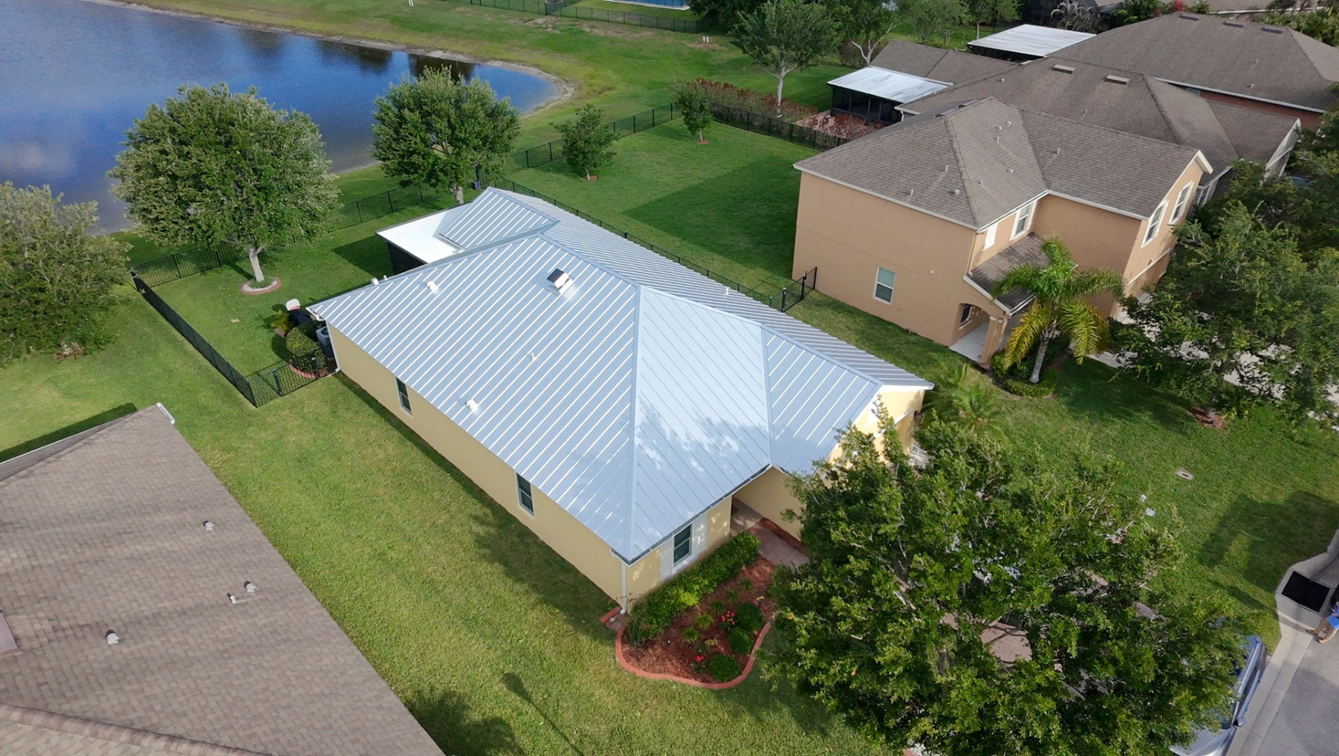 Standing Seam Metal Roof Replacement in Vero Beach, FL