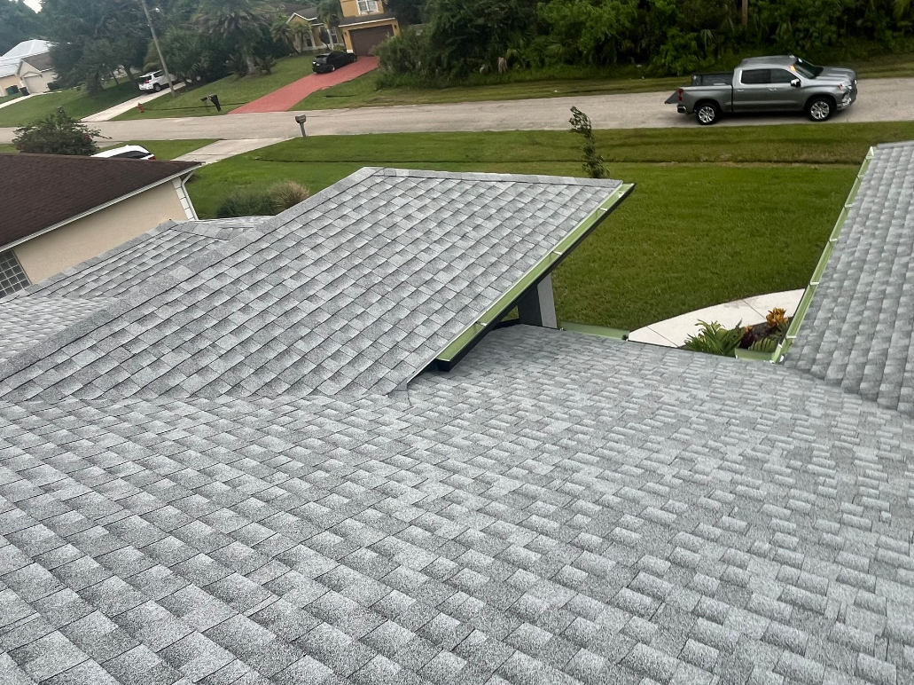 CertainTeed Asphalt Shingle Roof Replacement in Port St. Lucie, FL — detail 2