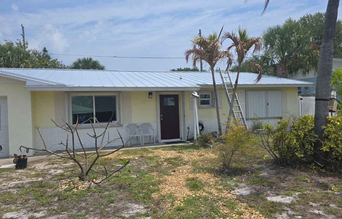 Metal Roofing Showcase in Jensen Beach, FL | Premium Standing Seam & Coastal-Grade Protection Across the Treasure Coast