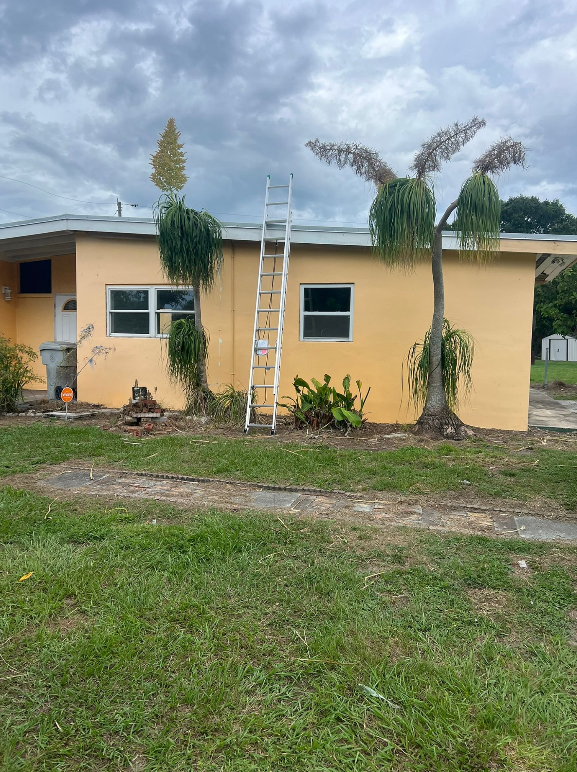 5V Metal Roof Installation in Vero Beach, FL — detail 3